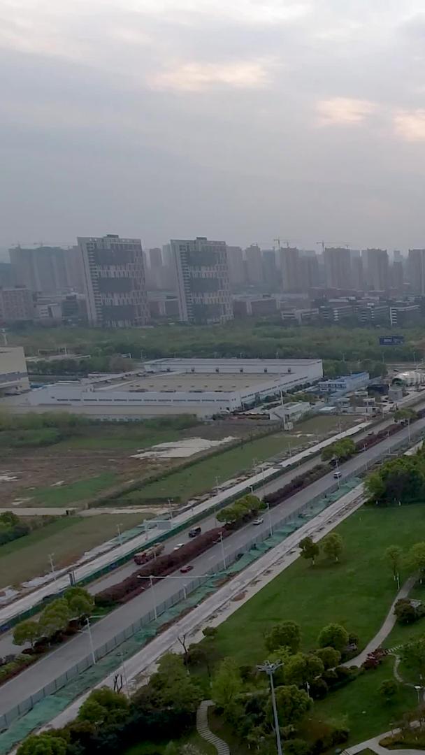 武汉未来科技城能源大厦视频的预览图