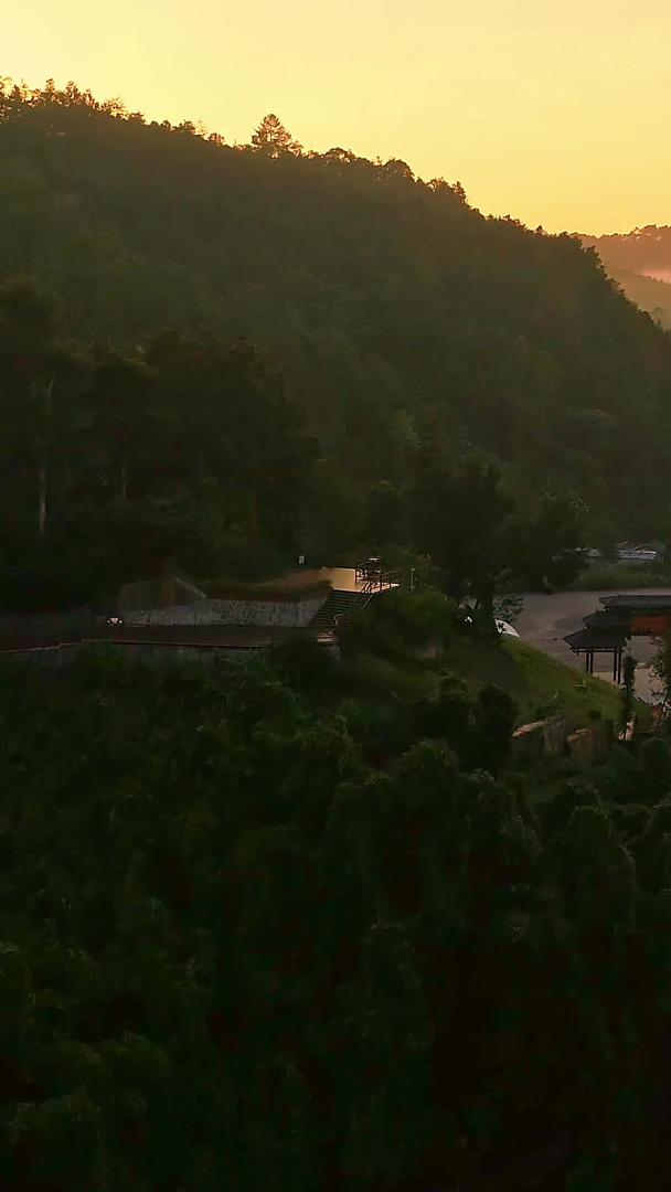 广西崇左田园风光日出航拍视频的预览图