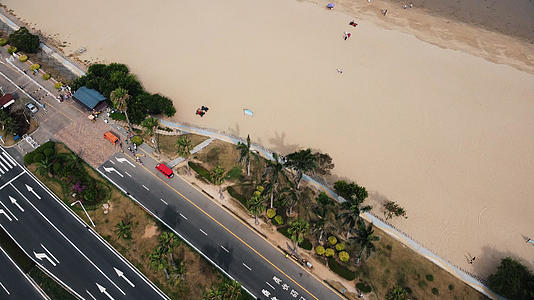 厦门椰风寨环岛路沙滩航拍视频的预览图