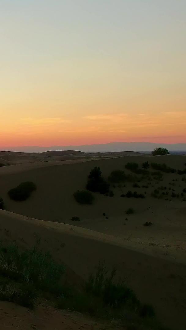 沙漠日出日落视频的预览图