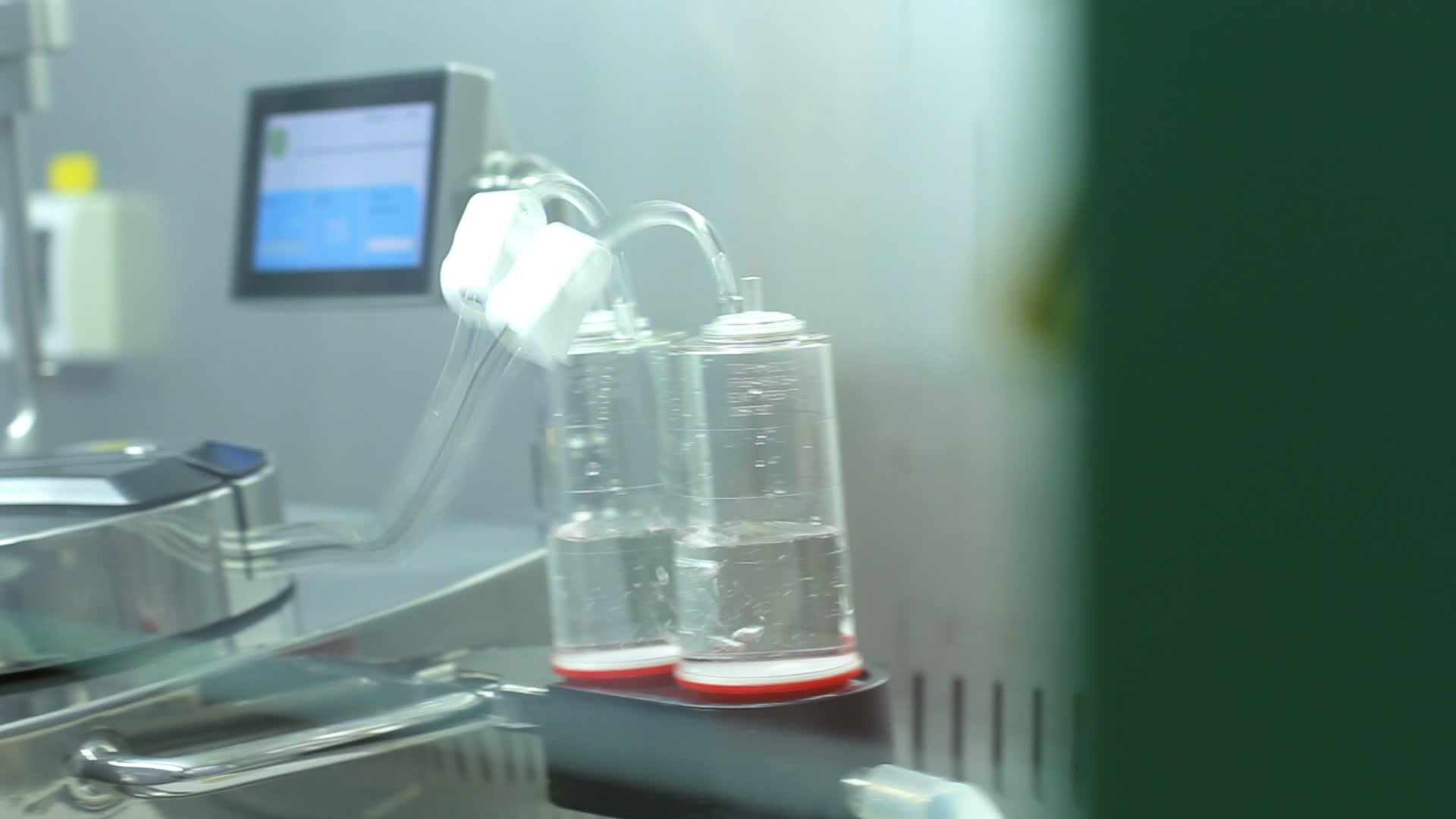 实验室化学视频的预览图