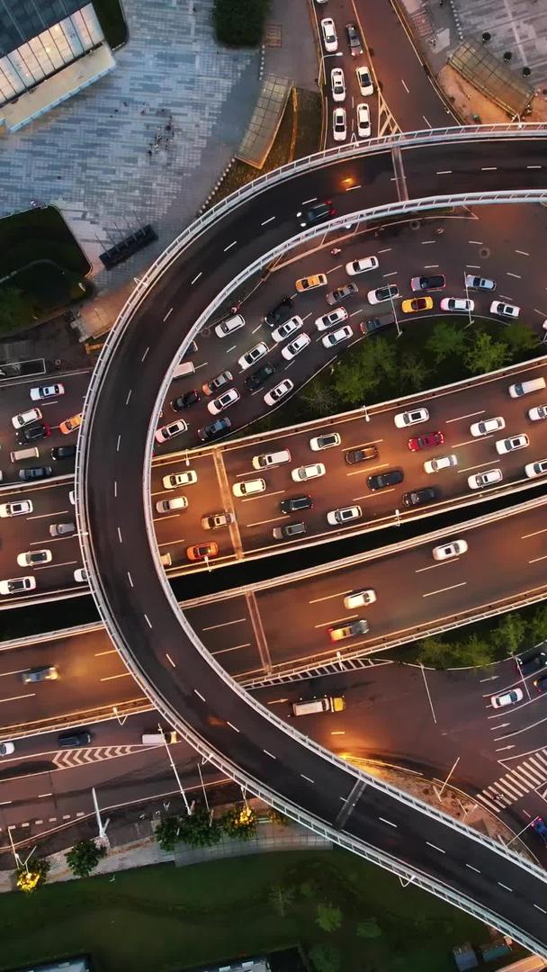 航拍城市高架桥夜景道路交通材料交通材料视频的预览图