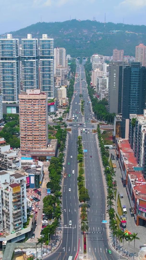 珠海迎宾南路城市交通交通建筑航拍视频的预览图