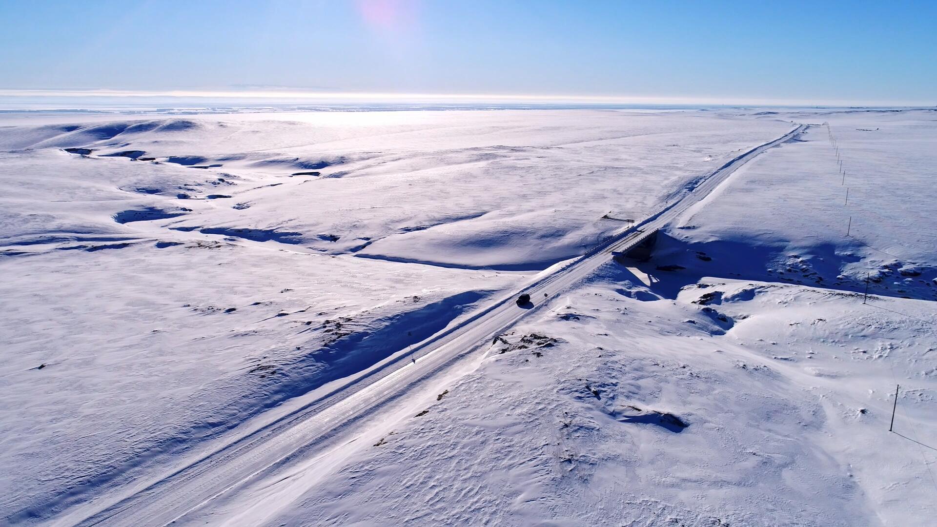 新疆雪天公路视频的预览图