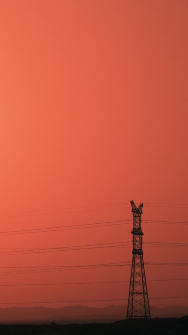 日落的新疆夕阳视频的预览图