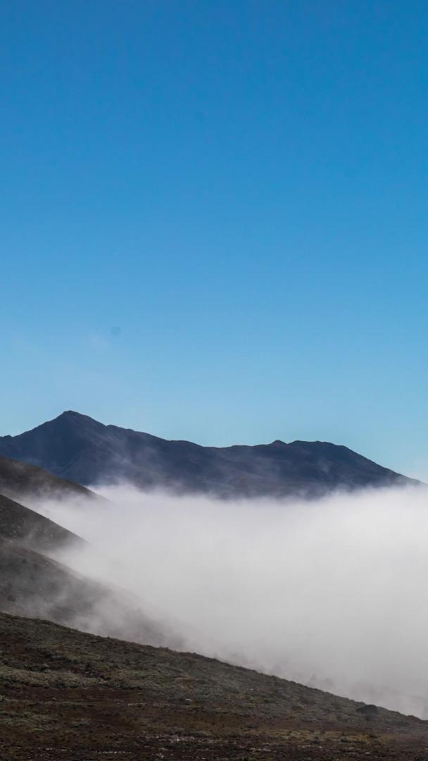 川西高原红海子和雅拉雪山云海延迟视频视频的预览图