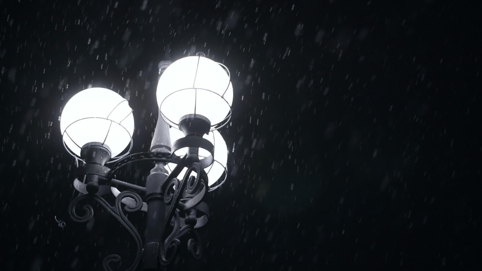 街灯在雪夜闪烁视频的预览图