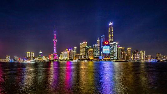 上海外滩夜景延时视频视频的预览图