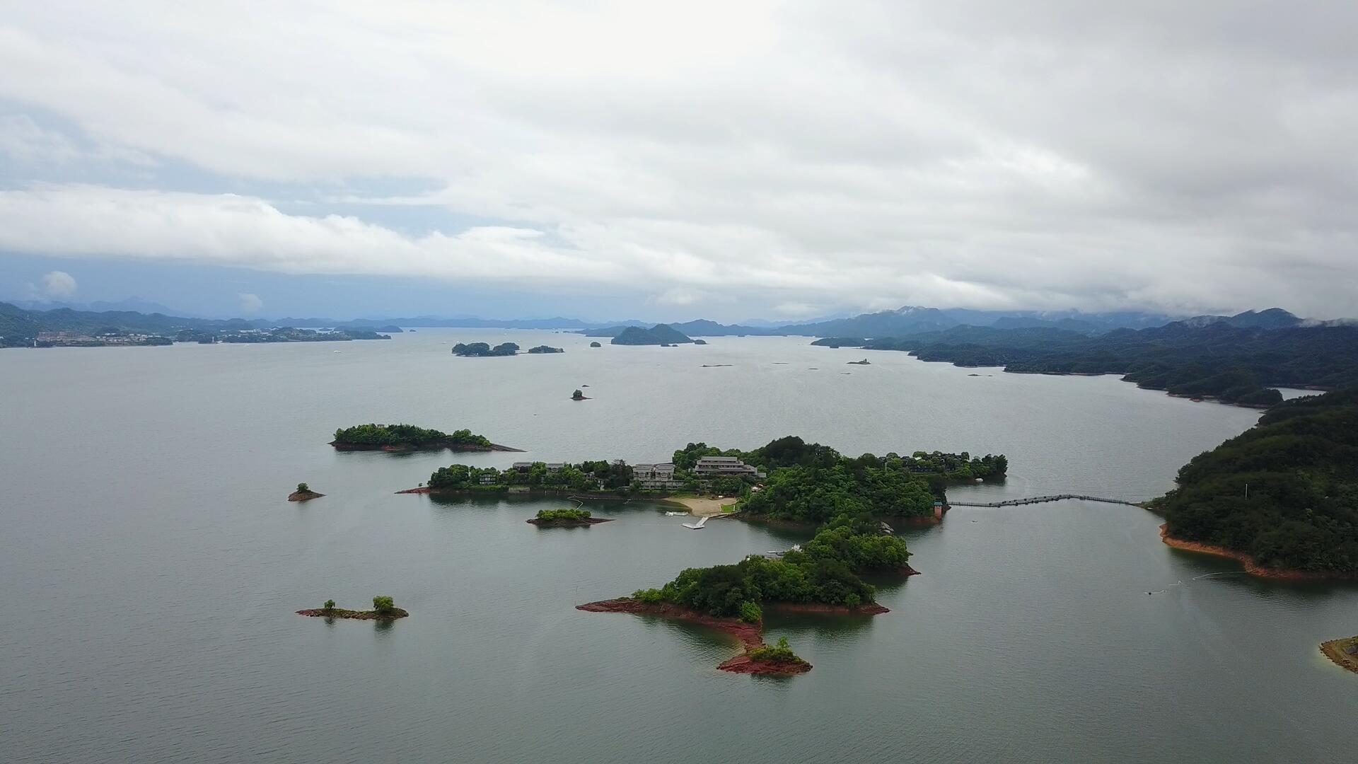 4K杭州千岛湖航拍视频的预览图