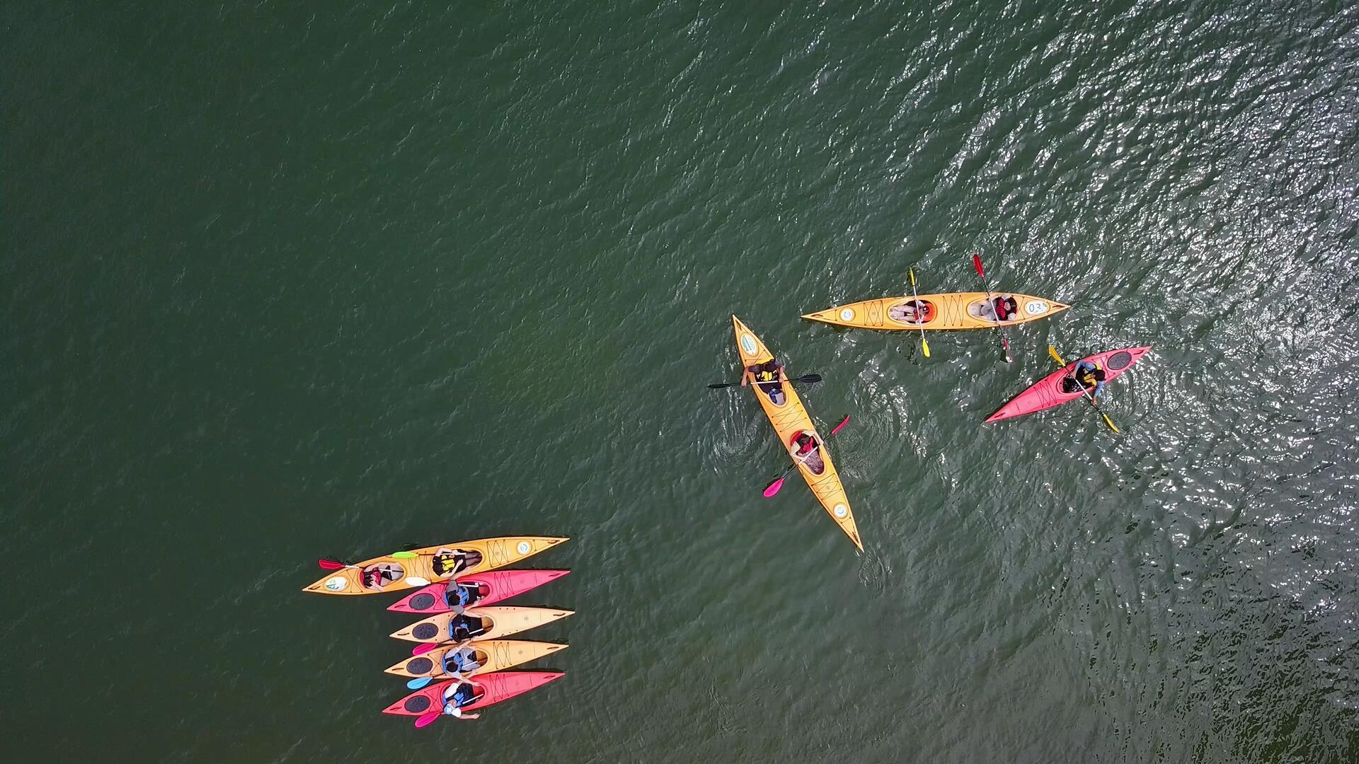 千岛湖上皮划艇航拍4K视频的预览图