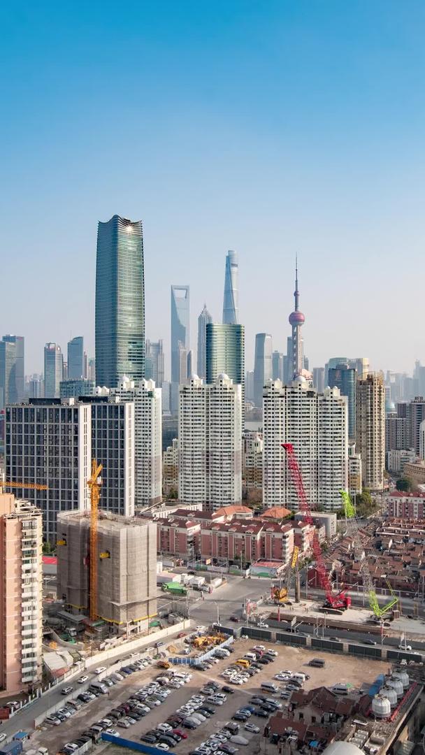 上海地标城市发展前景大楼交通蓝天延时摄影视频的预览图