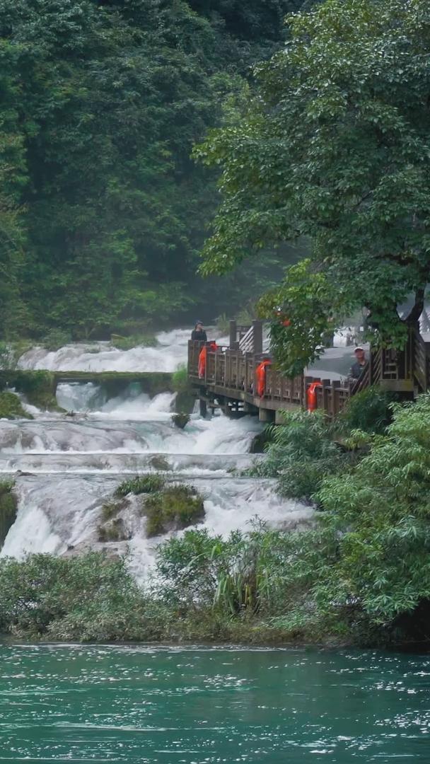 贵州省黔南荔波响水河瀑布视频的预览图