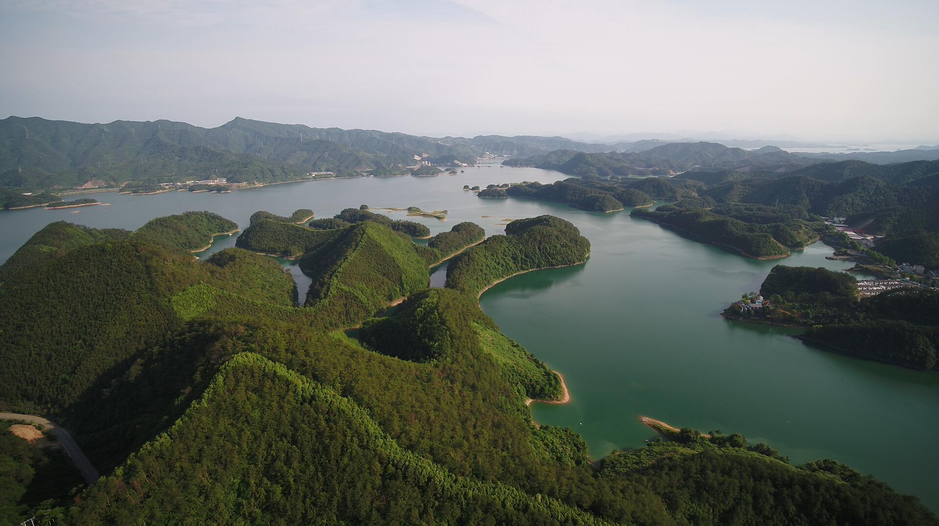 4K杭州千岛湖宣传片航拍视频的预览图