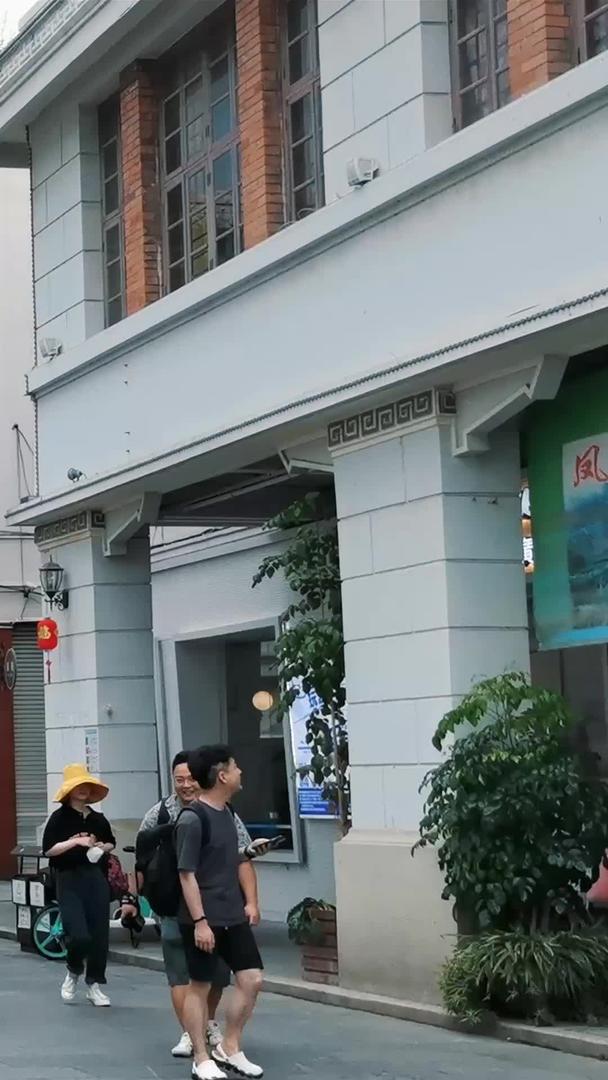 潮州旅游景点牌坊街延时视频的预览图