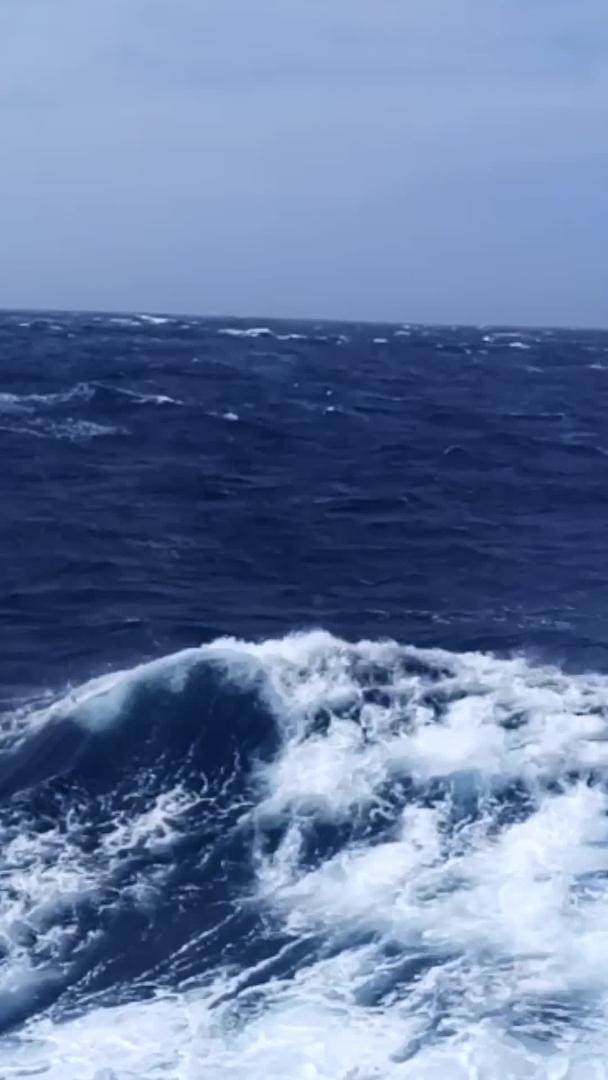 【自然收藏】世界海洋日惊涛骇浪收藏视频的预览图