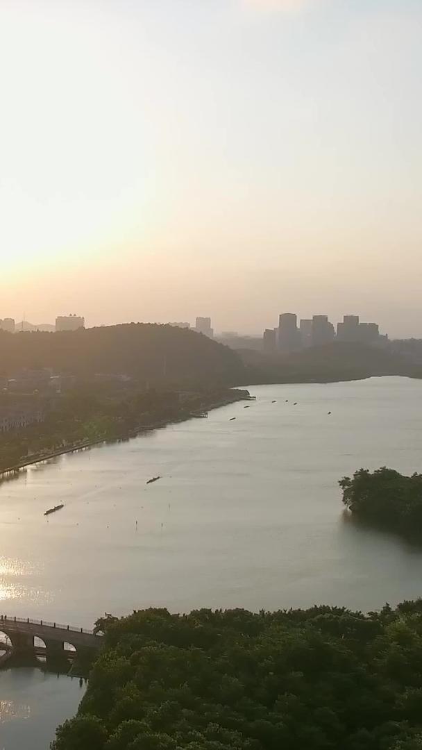 广东顺德华桂园别墅区航拍视频的预览图