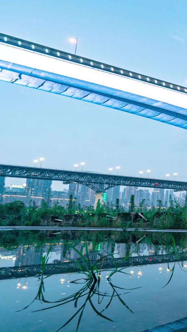 延迟重庆渝澳大桥夜景摄影视频的预览图