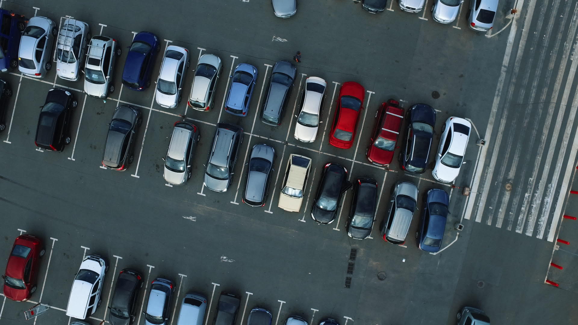 停车场停车位视频的预览图