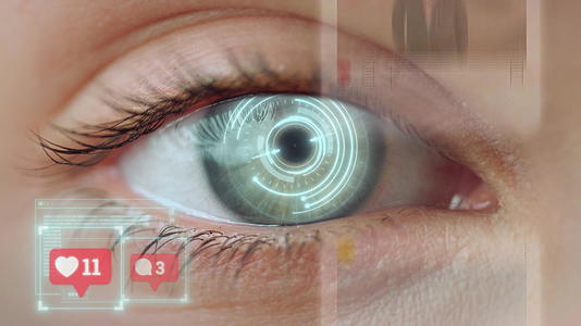 社交网络眼部扫描检查喜欢收集记忆分析视频的预览图
