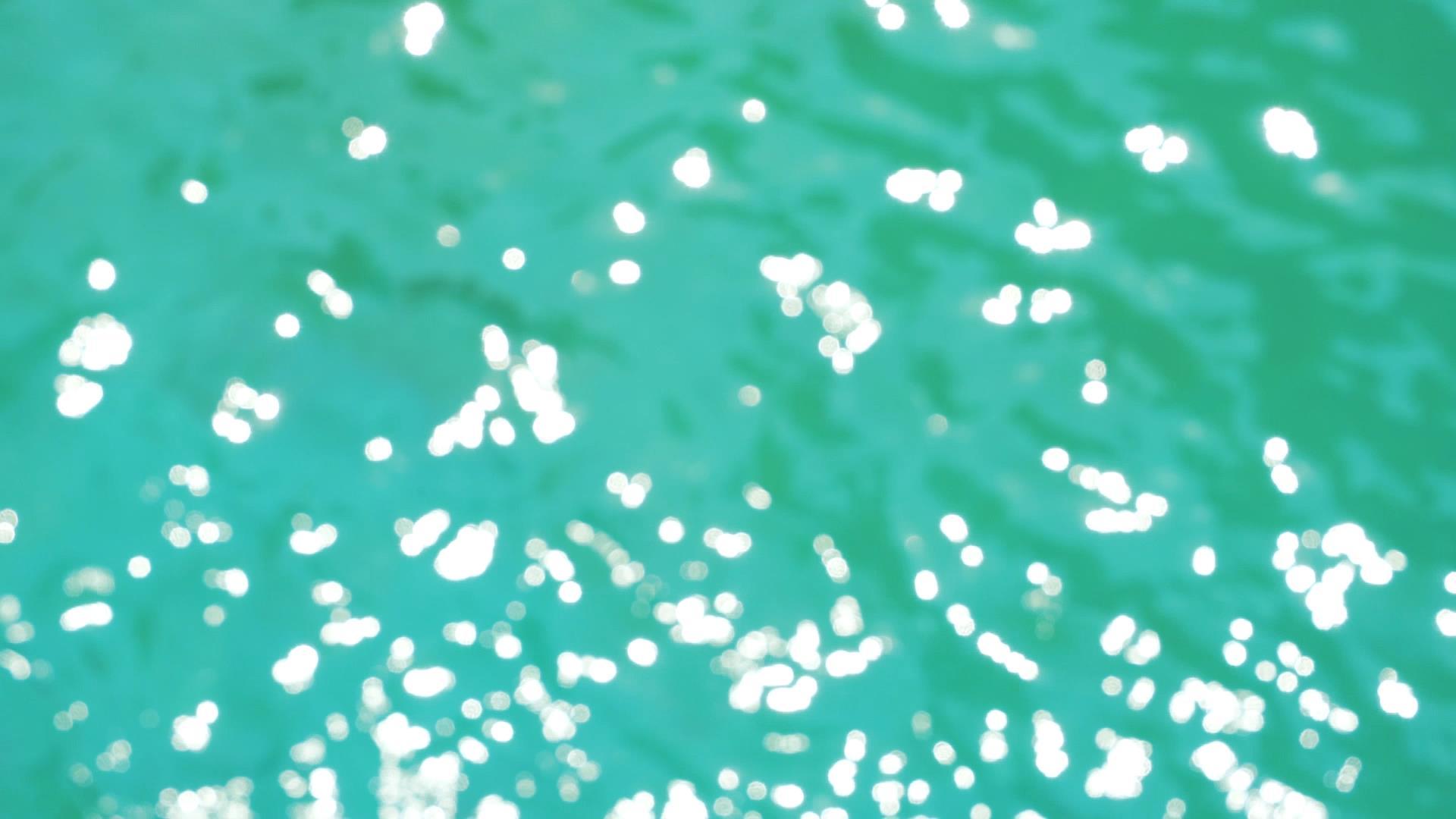 虚化水面光斑背景视频的预览图