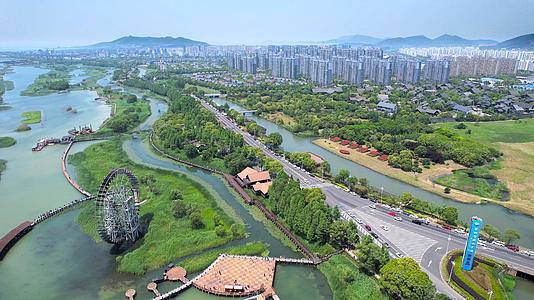 4K航拍5A景区苏州吴中太湖旅游区视频的预览图