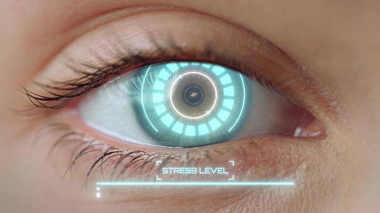 现代设备计算视网膜数字医学扫描应力水平视频的预览图