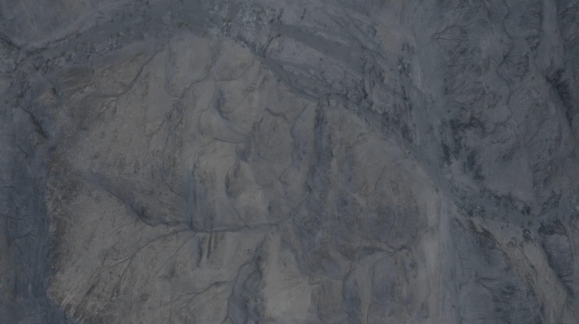 戈壁岩石视频的预览图