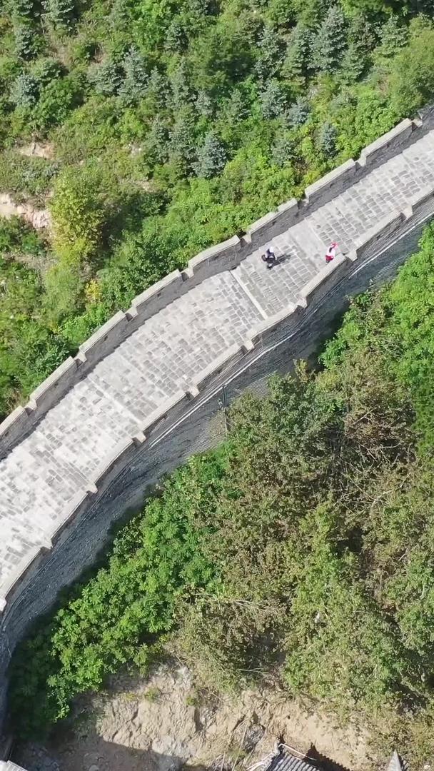 山西雁门关长城墙航拍视频视频的预览图