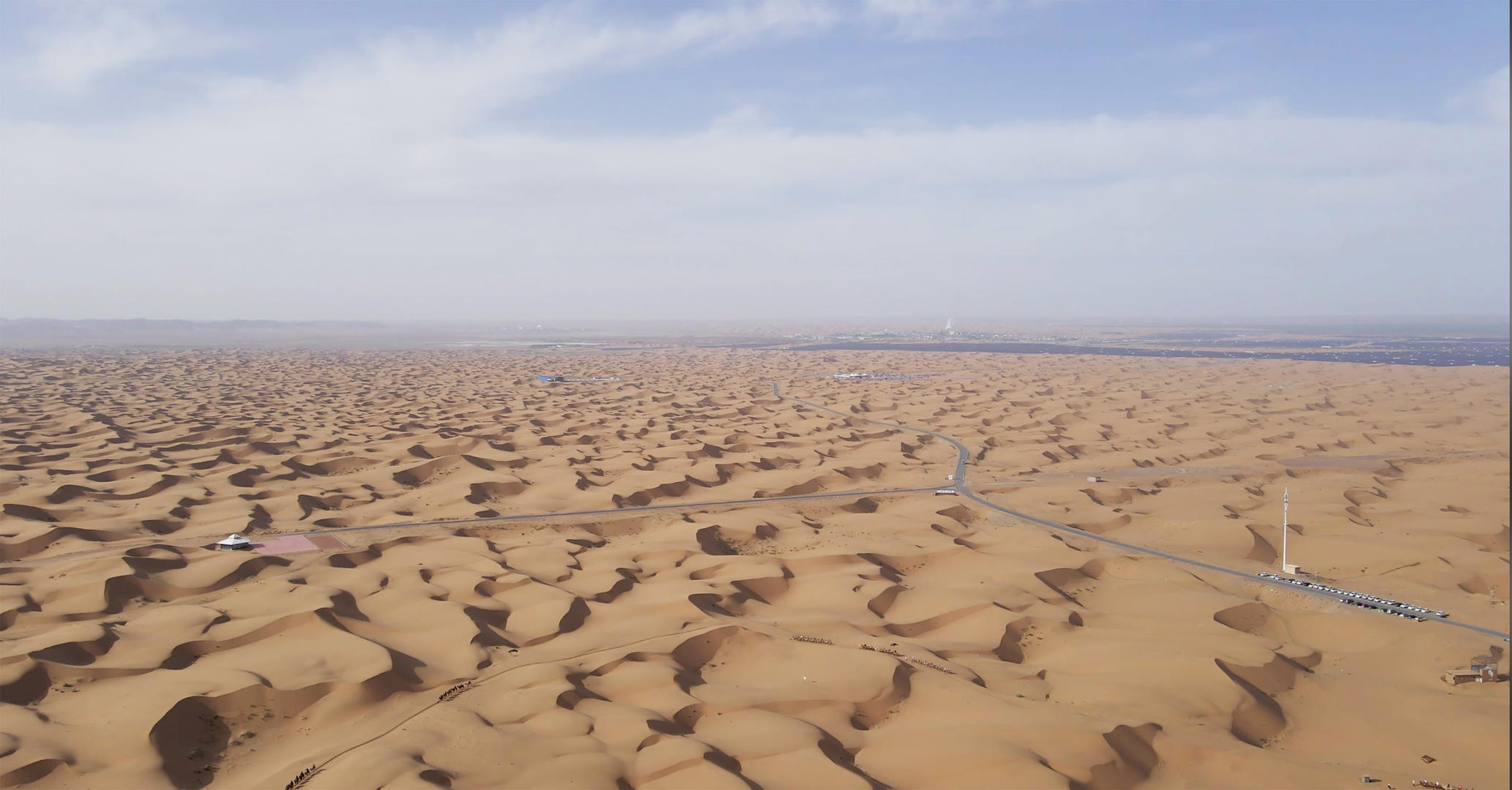4k实拍宁夏沙坡头沙漠视频的预览图
