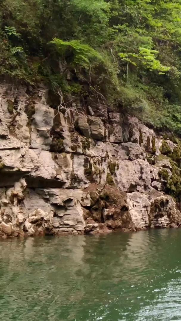 小三峡实拍巫山小三峡小帆船视频的预览图