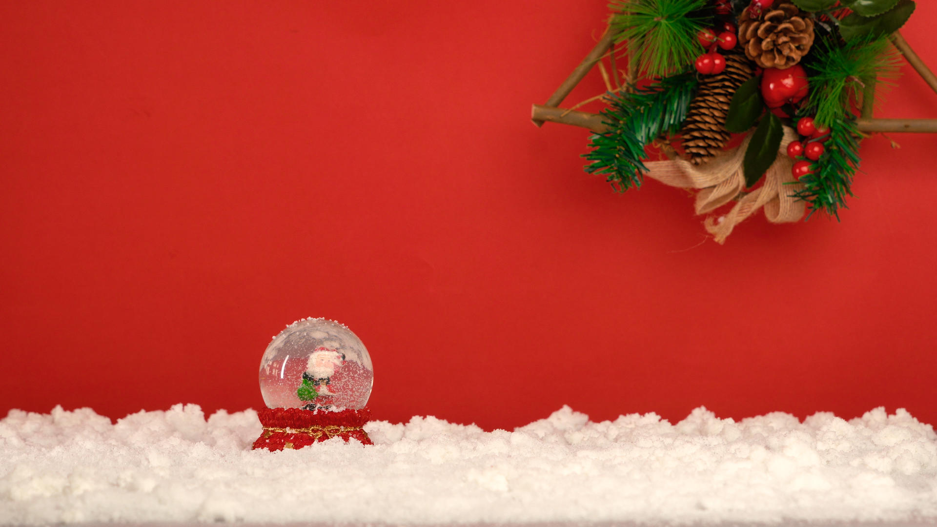圣诞水晶球视频的预览图