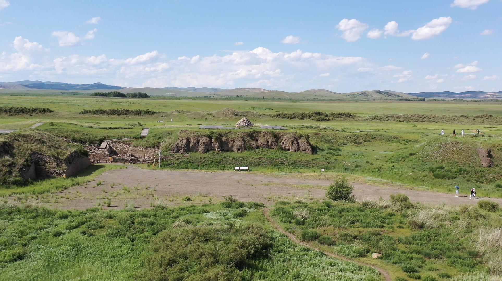 世界文化遗产内蒙古元上都遗址视频的预览图