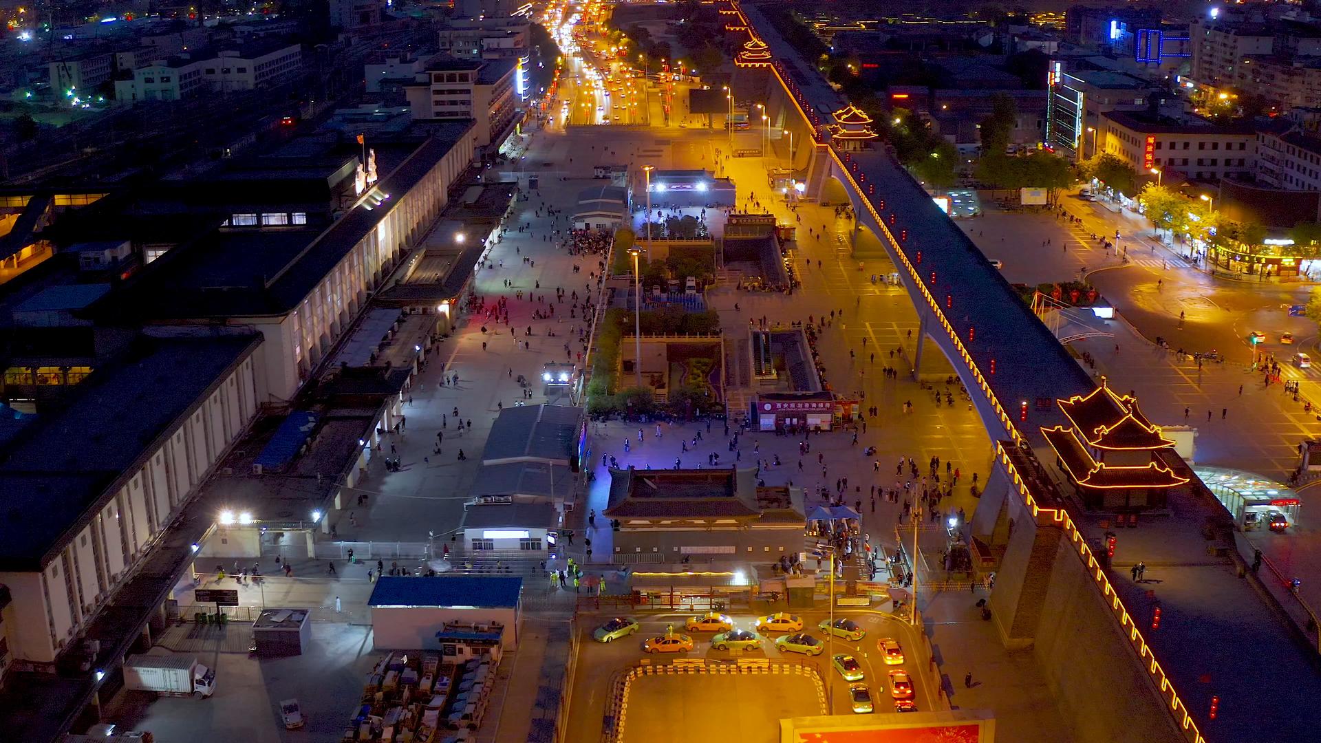 西安火车站4K航拍视频的预览图