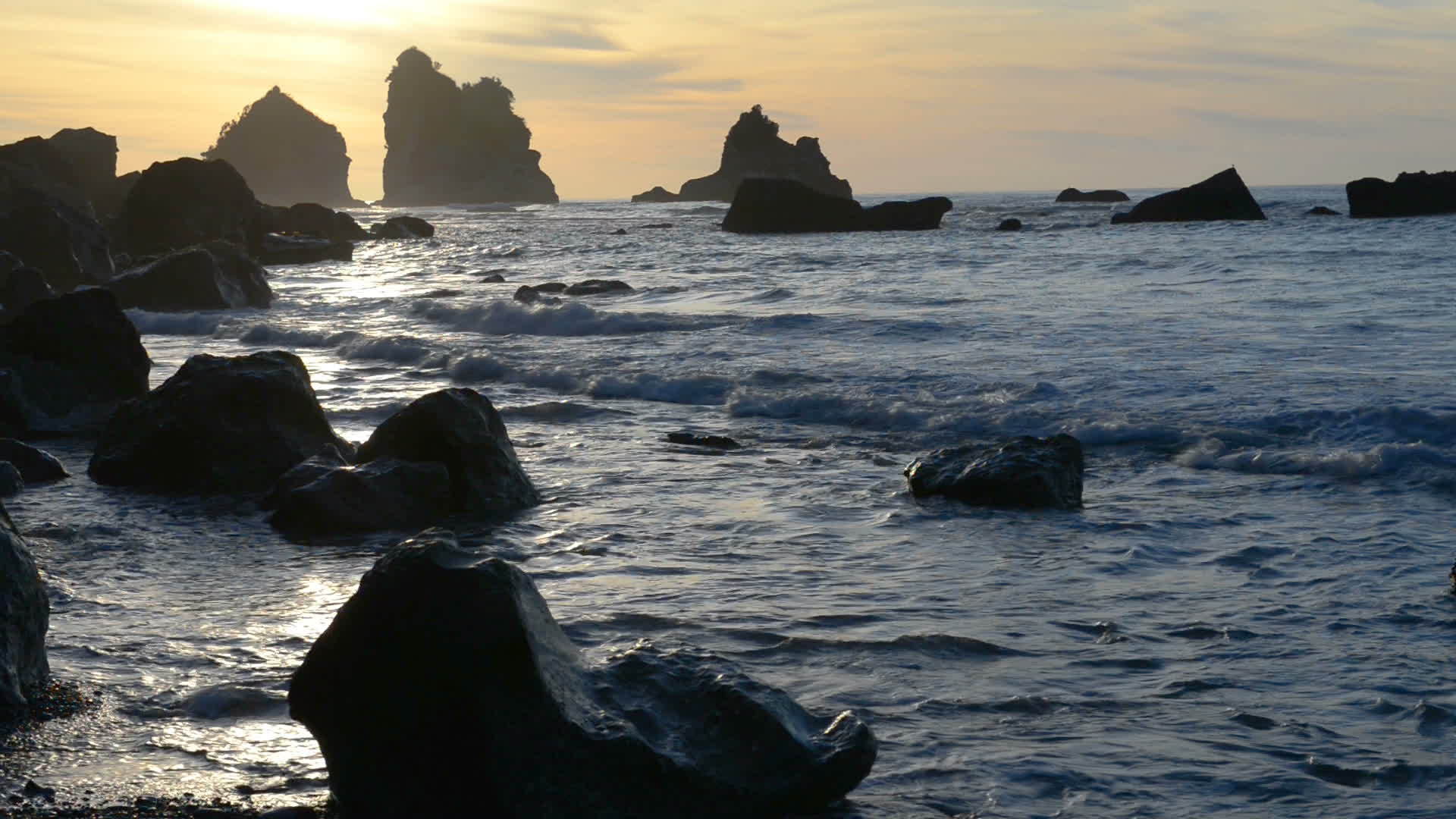 塔斯曼海岸的日落视频的预览图