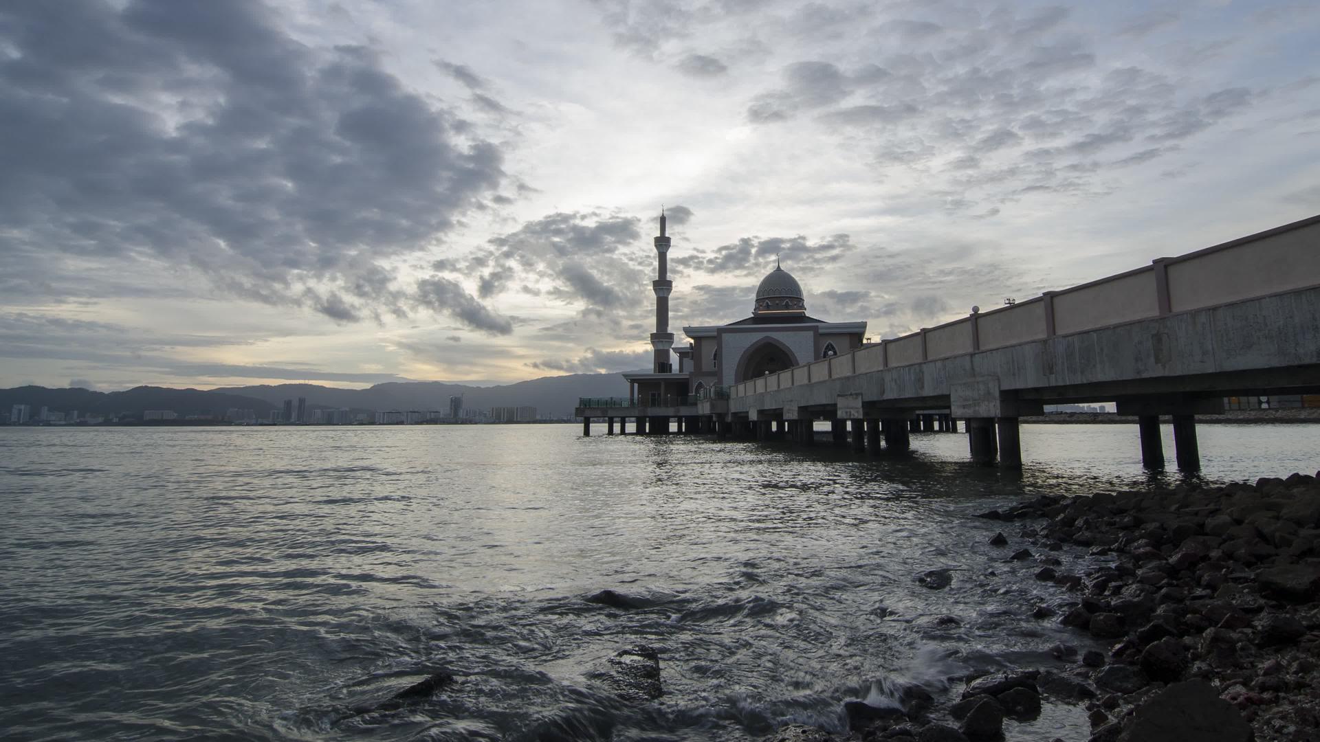 日落浮动清真寺视频的预览图