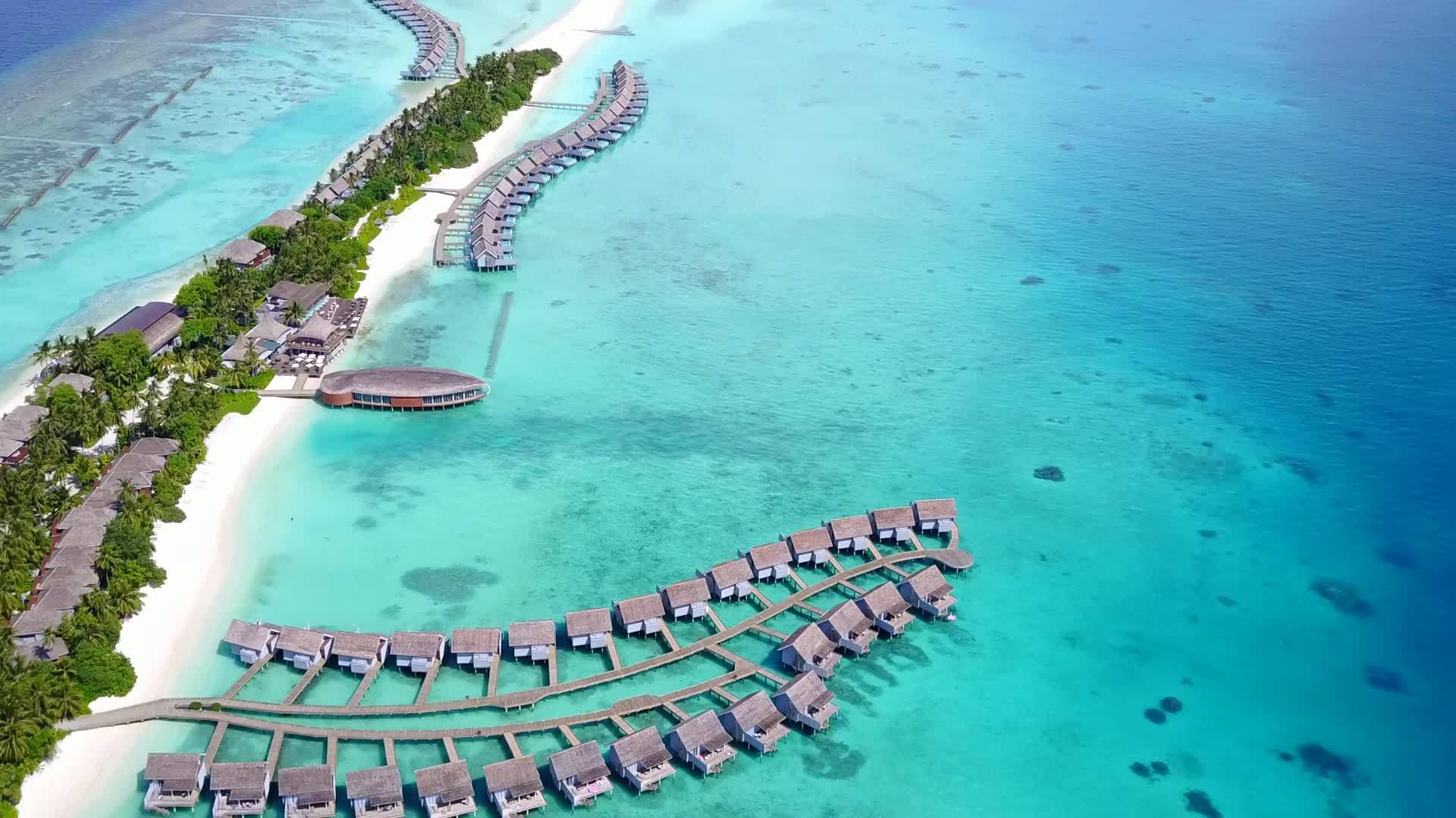 海滩豪华度假胜地视频的预览图