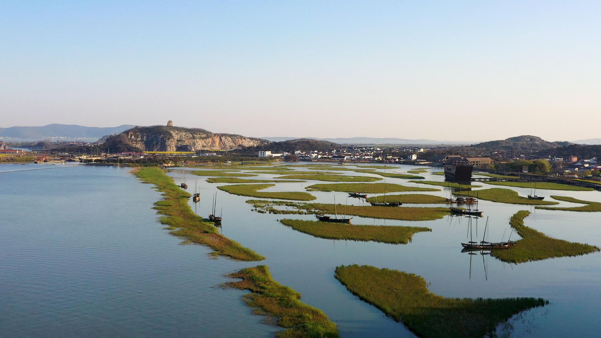 4K航拍苏州太湖风景合集视频的预览图