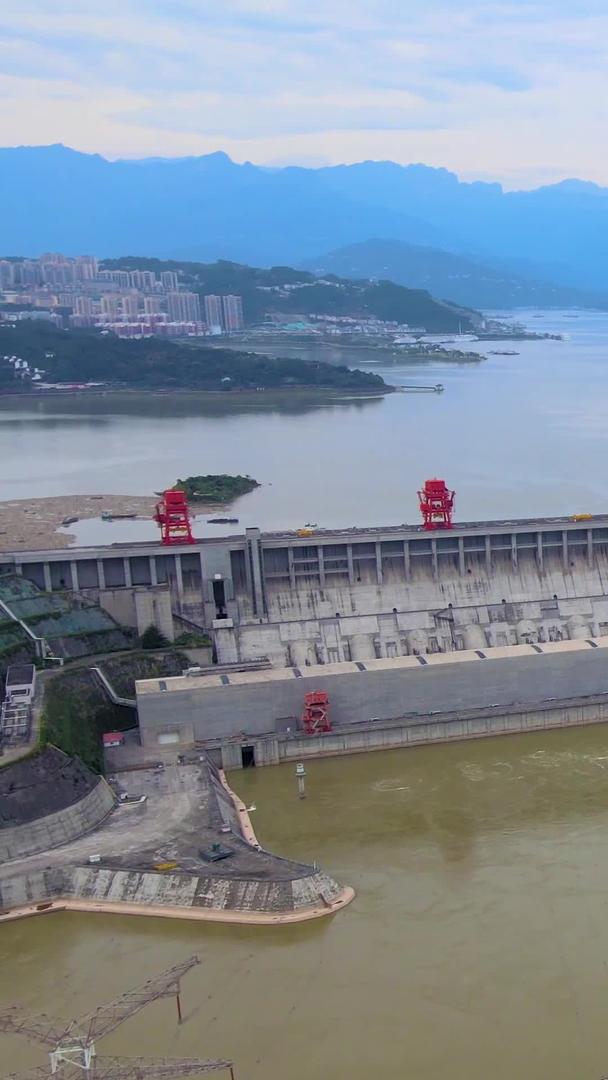 宜昌三峡水电站航拍视频的预览图