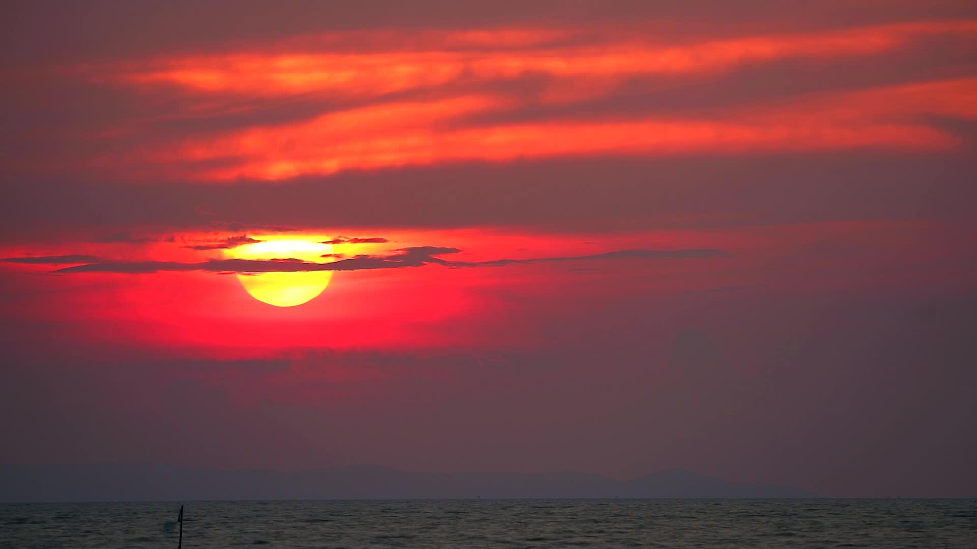 日落回到云海回到小岛视频的预览图
