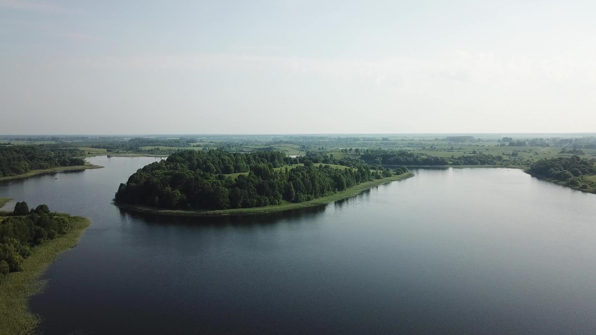 美丽的奥斯托文斯科湖风景视频的预览图