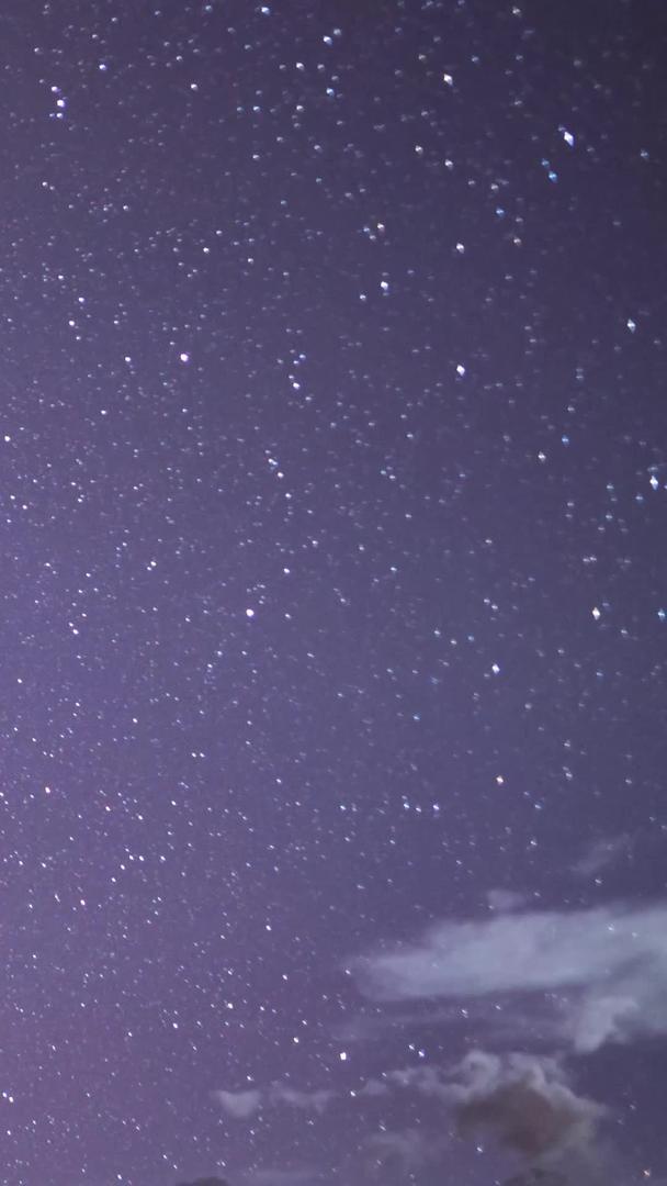 云南迪庆梅里雪山夜景银河视频的预览图