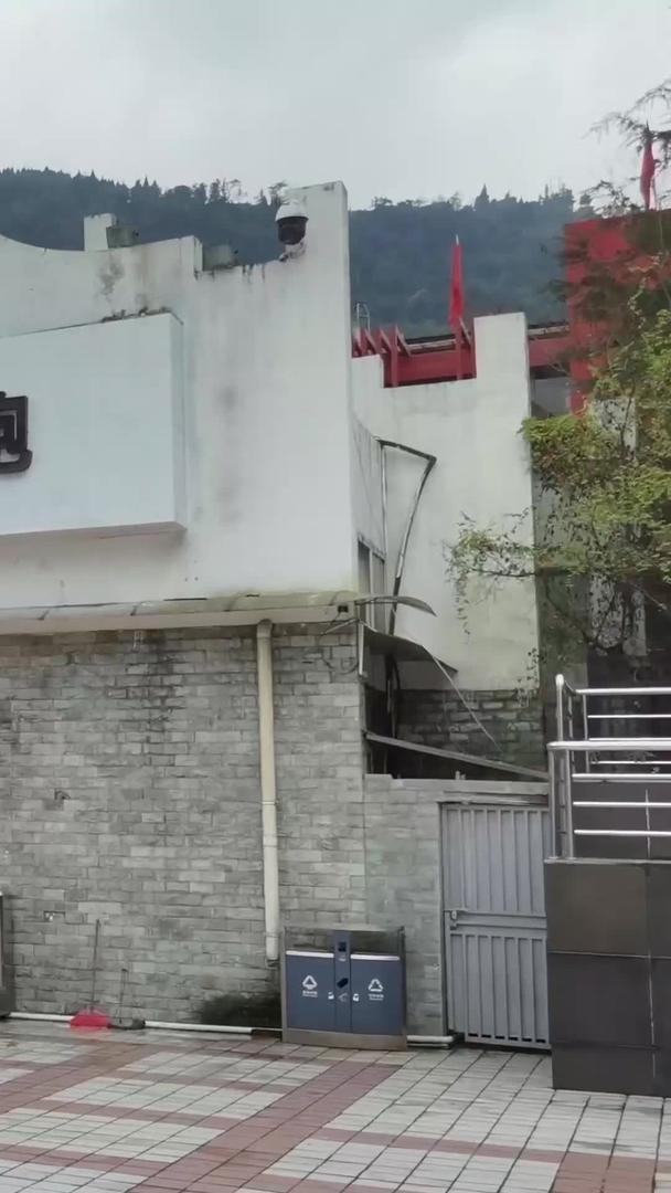 四川汶川大地震遗址爱国主义教育基地材料集合视频的预览图
