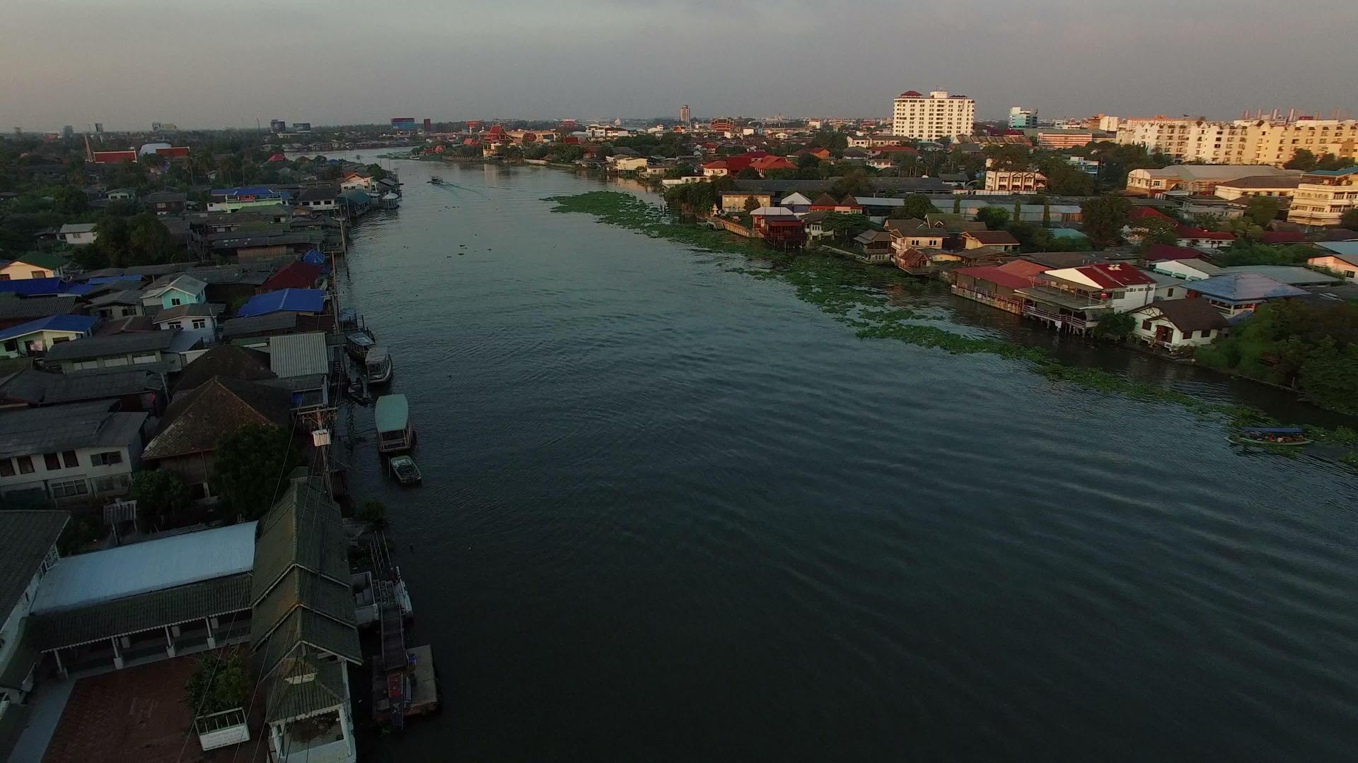 BhangkkthailandChaopraya河边视频的预览图