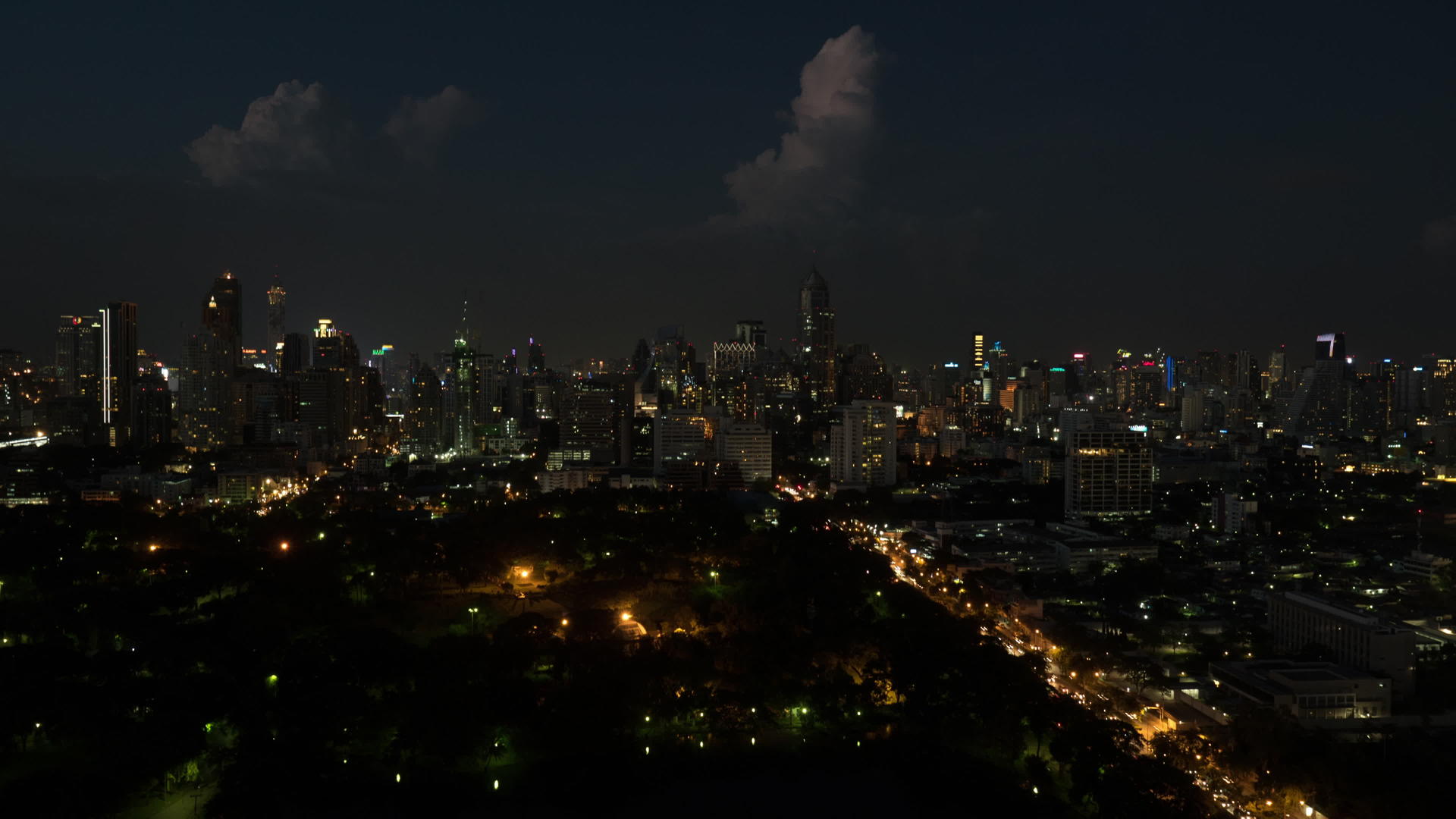 夜视大都市全景泰时间过敏Hangkok视频的预览图