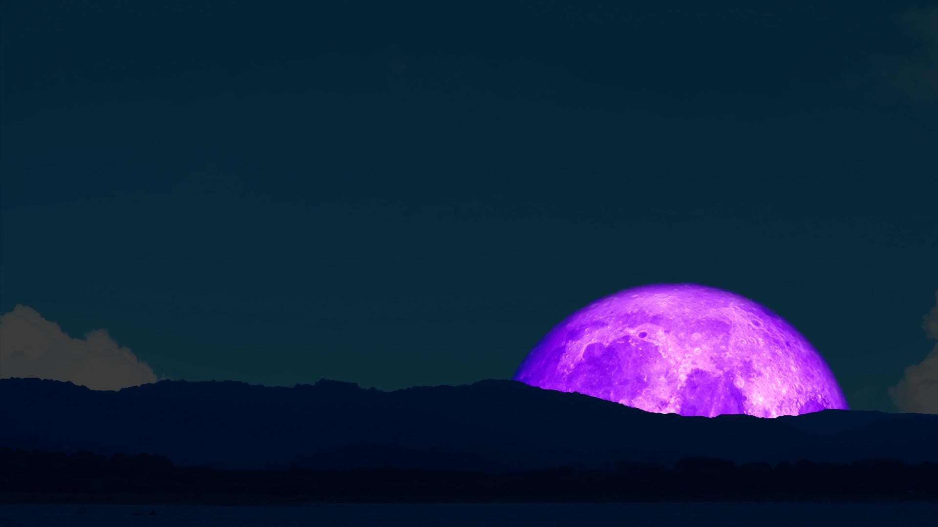 超紫色的月亮在双周星岛的夜空中复活了视频的预览图