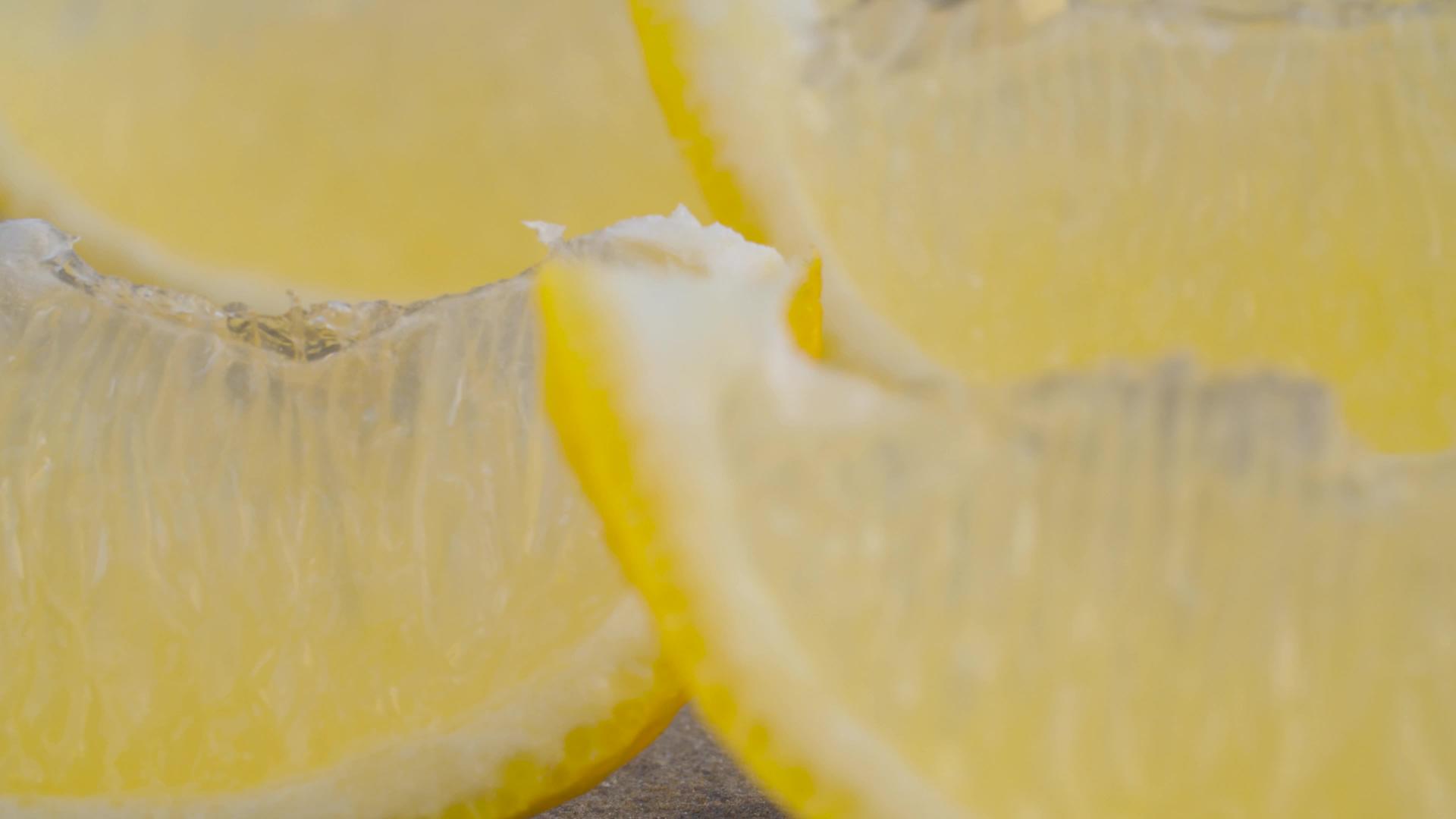 柠檬切成网格视频的预览图