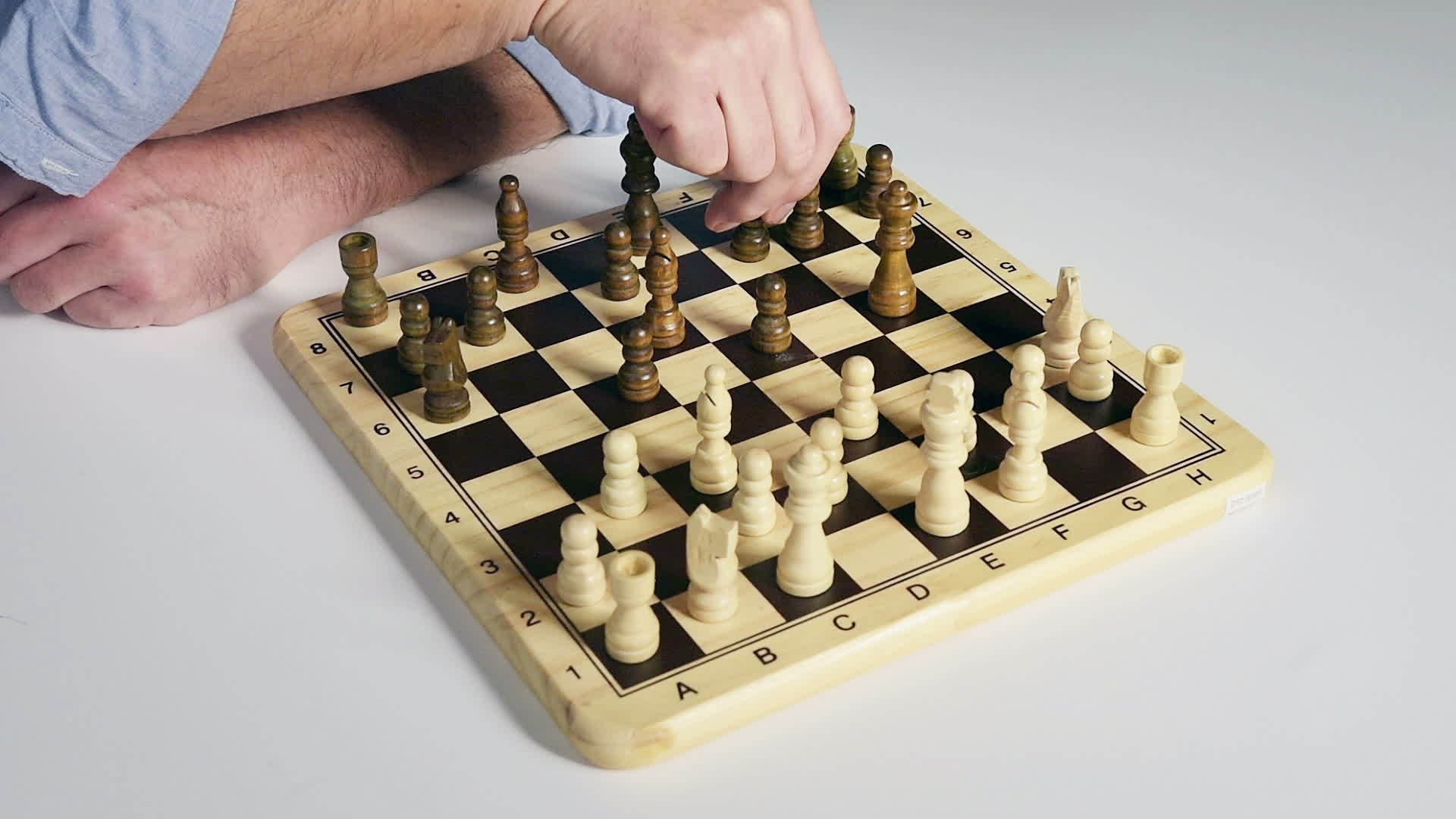 国际象棋游戏视频的预览图