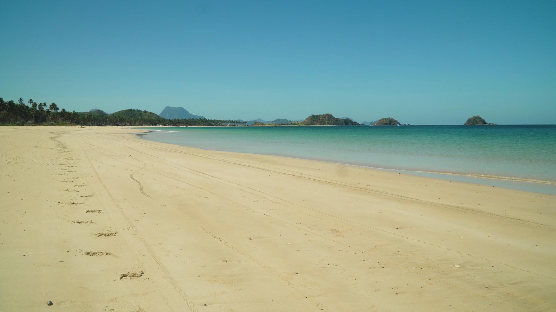 热带海滩白沙视频的预览图