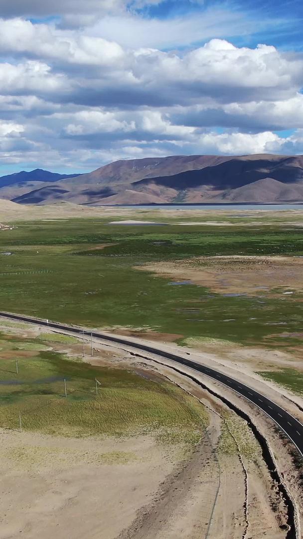 西藏阿里地区公路219国道航拍视频的预览图