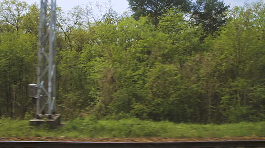 从德国移动列车窗口视图的景观景观视频的预览图